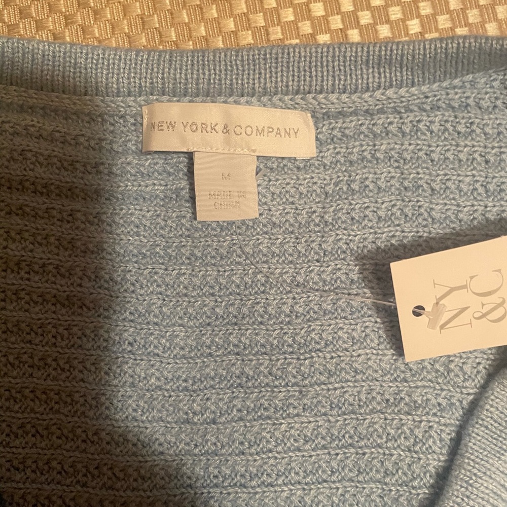 NWT NEW YORK & CO V-Neck Dolman Tunic Sweater BLUE MEDIUM - Picture 6 of 9
